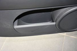 2014款Jeep指南者2.4L四驱舒适版