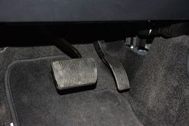 2014款Jeep指南者2.4L四驱舒适版