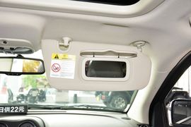 2014款Jeep指南者2.4L四驱舒适版