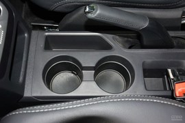 2014款Jeep指南者2.4L四驱舒适版