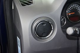 2014款Jeep指南者2.4L四驱舒适版