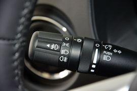 2014款Jeep指南者2.4L四驱舒适版