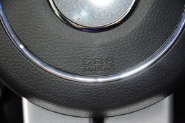 2014款Jeep指南者2.4L四驱舒适版