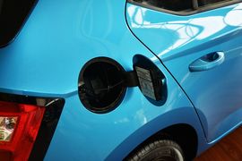 2015款斯柯达晶锐1.4L手动前行版