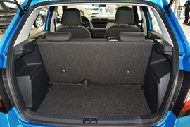 2015款斯柯达晶锐1.4L手动前行版