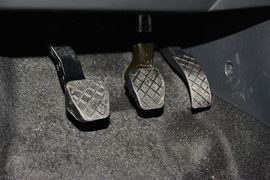 2015款斯柯达晶锐1.4L手动前行版