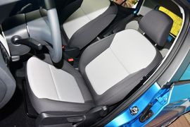 2015款斯柯达晶锐1.4L手动前行版
