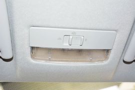 2015款斯柯达晶锐1.4L手动前行版