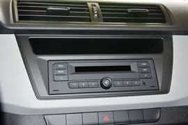 2015款斯柯达晶锐1.4L手动前行版
