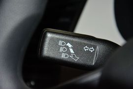 2015款斯柯达晶锐1.4L手动前行版