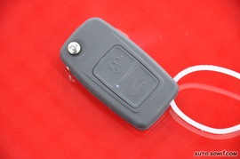 2010款奇瑞A3三厢1.6L手动豪华型