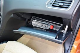 2015款海马第四代福美来1.6L自动风尚型到店实拍