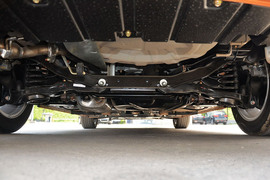 2015款海马第四代福美来1.6L自动风尚型