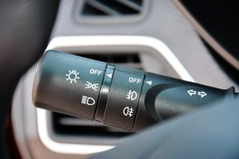 2015款海马第四代福美来1.6L自动风尚型