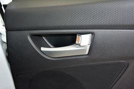 2015款现代Veloster飞思