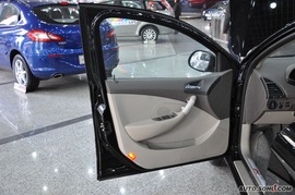 2010款奇瑞A3三厢1.6L手动豪华型