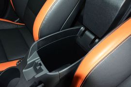2015款现代Veloster飞思
