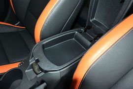 2015款现代Veloster飞思