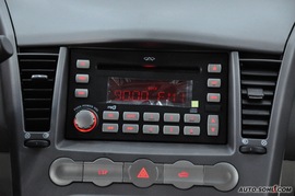 2010款奇瑞A3三厢1.6L手动豪华型