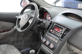 2010款奇瑞A3三厢1.6L手动豪华型