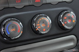 2010款奇瑞A3三厢1.6L手动豪华型