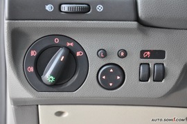 2010款奇瑞A3三厢1.6L手动豪华型