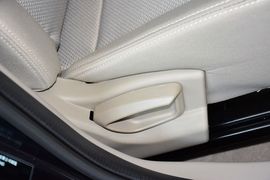 2015款长安悦翔V3