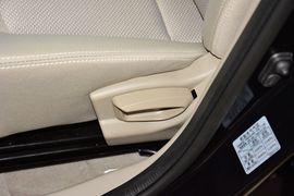 2015款长安悦翔V3