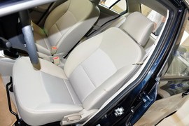 2015款长安悦翔V3