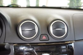 2015款长安悦翔V3