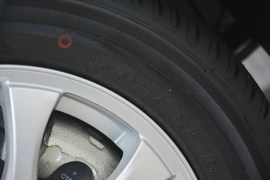 2015款长安悦翔V3