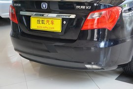 2015款长安悦翔V3