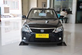 2015款长安悦翔V3
