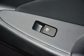 2015款长安逸动XT