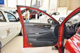 2015款长安逸动XT