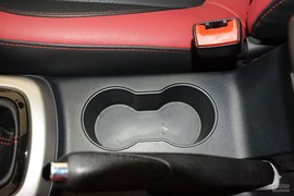 2015款长安逸动XT