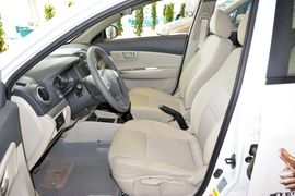 2012款长安悦翔V5