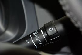 2012款长安悦翔V5