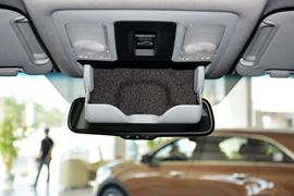 2015款起亚霸锐3.8L自动豪华版