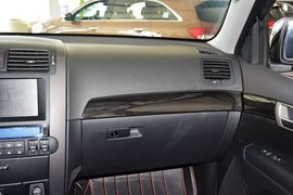 2015款起亚霸锐3.8L自动豪华版