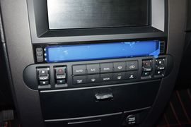 2015款起亚霸锐3.8L自动豪华版