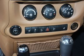 2015款Jeep牧马人3.0L撒哈拉