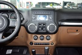 2015款Jeep牧马人3.0L撒哈拉