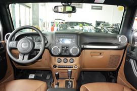 2015款Jeep牧马人3.0L撒哈拉