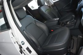 2015款现代全新胜达2.4L自动四驱智能型