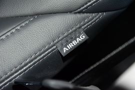 2015款现代全新胜达2.4L自动四驱智能型