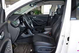 2015款现代全新胜达2.4L自动四驱智能型