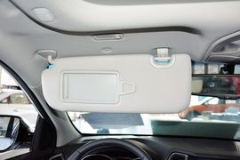 2015款现代全新胜达2.4L自动四驱智能型