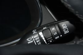 2015款现代全新胜达2.4L自动四驱智能型