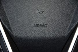2015款现代全新胜达2.4L自动四驱智能型